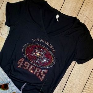 New Women's San Francisco 49ers Relaxed Fit V-Neck all sizes